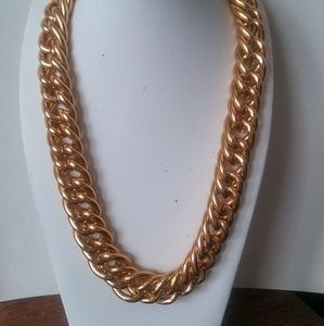Gold tone chunky curb link necklace